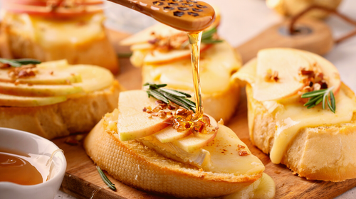 Mini toast chèvre miel